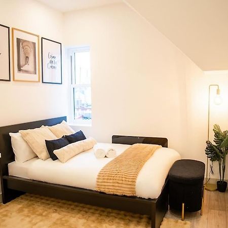 Five Star Boutique Studio Flat In ลอนดอน ภายนอก รูปภาพ